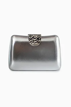 Clutch Elegance