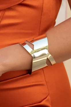 Pulsera Rígida Cruzada